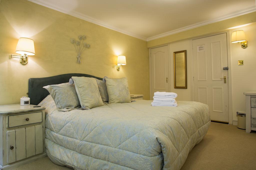 Hotel Cluny Bank Forres Exteriér fotografie